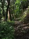 مسیر راهپیمایی در کوه سکیرُو. برای بهتر دیدن عکس بر روی آن کلیک کنید.