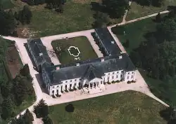 Aerialphotography: Seregélyes - Zichy palace