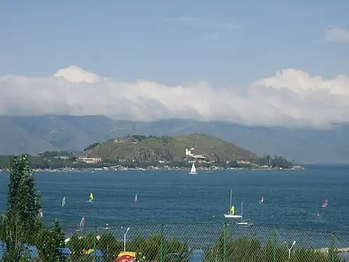 The peninsula near the city