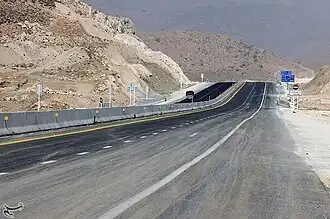 آزادراه اصفهان-شیراز
