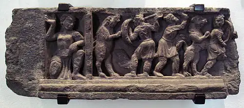 نقش برجسته از افراد زیاد