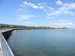 Stoney Creek, Waterfront