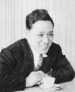 Director and author Tetsuji Takechi at a "Takechi Kabuki" performance some time between 1945 and 1955