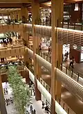 داخل ساختمان گالری توکیو میدتاون