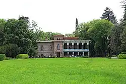 ساختمانی در تسیناندالی