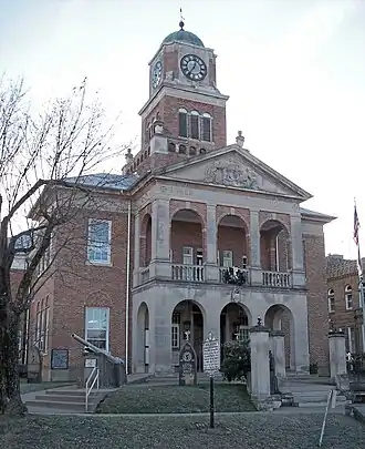 The Tyler County Courthouse in Middlebourne