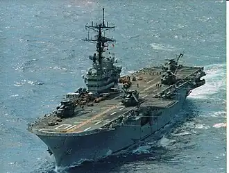 USS Tripoli (LPH-۱۰)