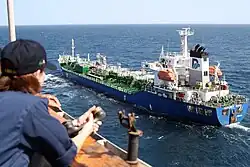 کشتی شیمیایی‌بر MV Golden Nori در دریا