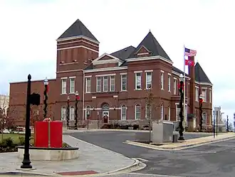 Warren County Courthouse in McMinnville