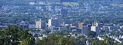 Downtown skyline seen از کوهستان Giants Despair