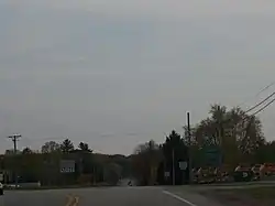 Junction of Highway 32 و 22 near Gillett