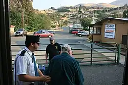 Passengers detraining at Wishram