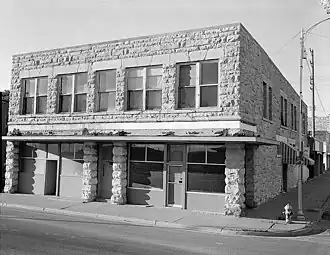 Woodruff Block, بناشده در ۱۸۹۲. ۱۹۸۵ photo, Historic American Buildings Survey.