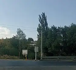 ورودی روستای زمانآباد
