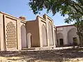 نمای بیرونی آرامگاه منسوب به ابوسعید ابوالخیر در میهنه (شهرستان مه ولات).