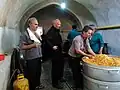 آشپزخانۀ مسجدمیرخضر شاه در تاسوعای حسینی.۲۰ مهر ۱۳۹۵ خورشیدی