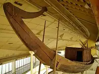 کشتی خوفو در موزه بلم خورشیدی جیزه