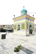 نمایی از گورستان شیخان
