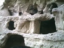 غارهای هنامه