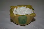 سیر، مغز نان و روغن زیتون