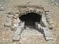 زیرزمینی که آخرین مدافعان شهرک در آن سنگر گرفتند و اسیر شدند
