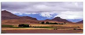 کوه اژدهاداشی در روستای بزرگ نیارک