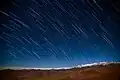 تاری حرکتی در ستاره‌ها بالای رصدخانه لاسیا.