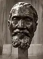 یکی از چندین پرترهٔ میکل آنجلو(آنژ)، اثر دنیله دا وولترا.