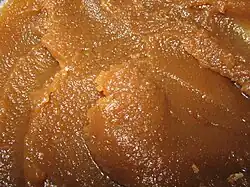 نمای نزدیک از مربای نارگیل